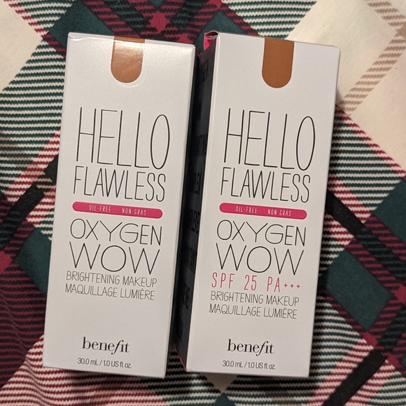 NEW Benefit Hello Flawless Foundation - Picture 6 of 6
